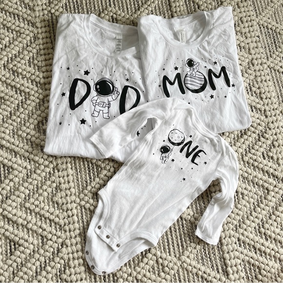 First Birthday Space Theme T-Shirts / Onesie Matching Family Set - Picture 2 of 6